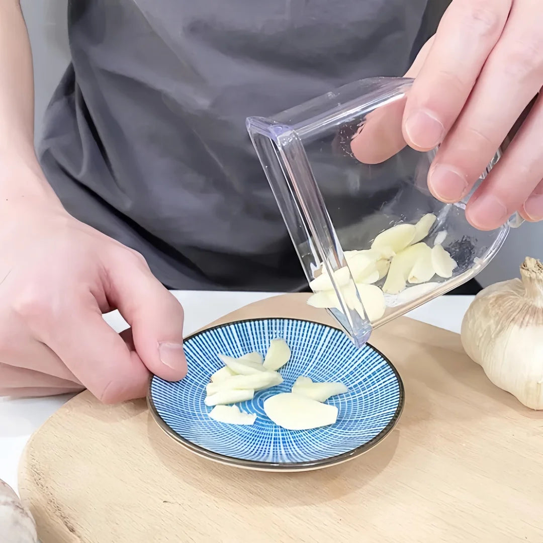 Garlic Slicer with A Detachable Manual Press Stainless Steel Blade Cutting Garlic Cloves A Small Tool for Kitchen Gadgets Tool