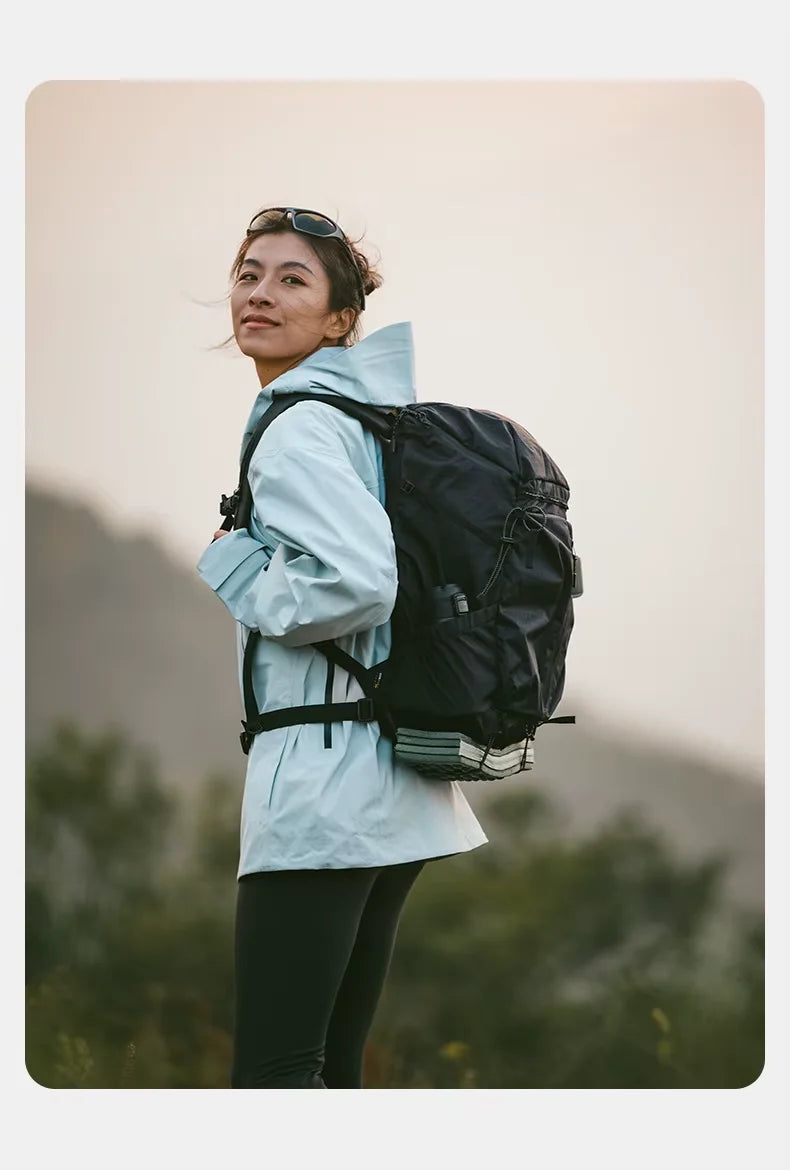 Naturehike Backpack Man Women 25L 30L Large Capacity Shoulder Bag Outdoor Climbing Hiking Portable Lightweight Waterproof Bag