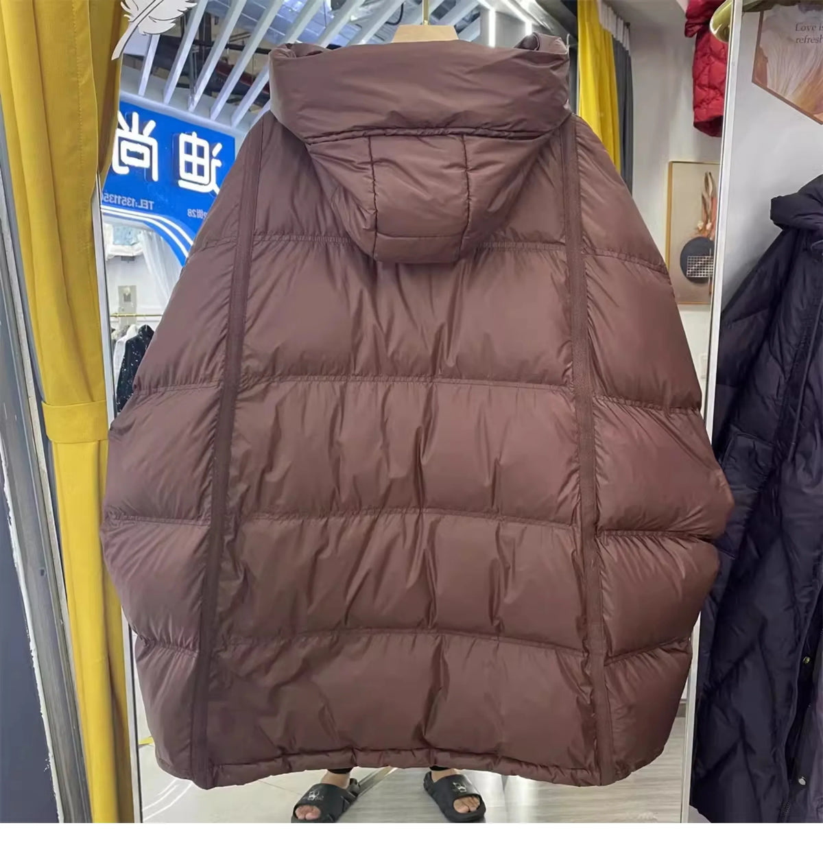 2025 New Winter Women 90% White Duck Down Jacket Casual Loose Over Size Warm Parka Female Drawstring Hooded Puffer Coat