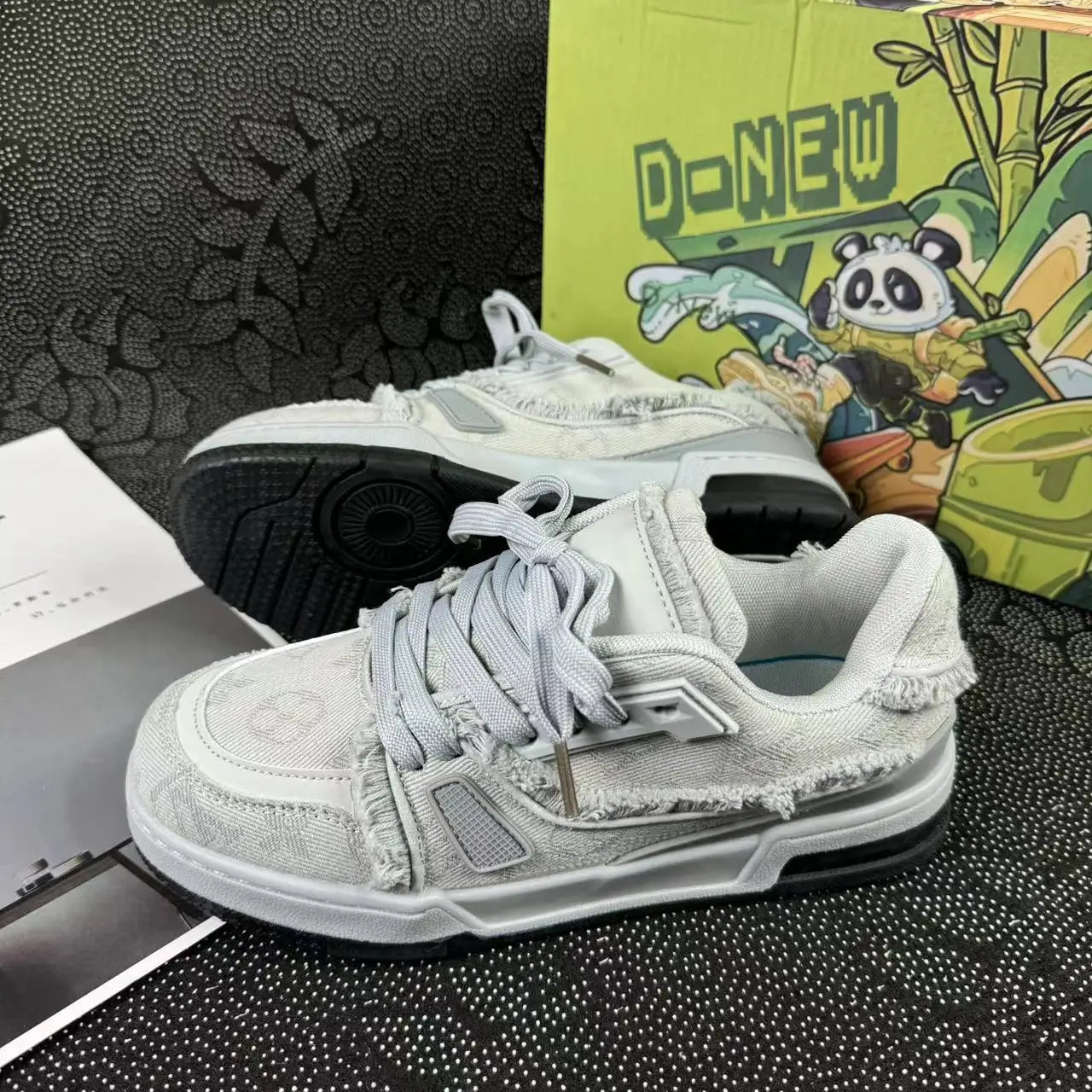 2025 New Casual Women's Sneakers Popular Niche Vintage Skateboard Spring Autumn All Match Shoes Couple Style Pink Sneakers
