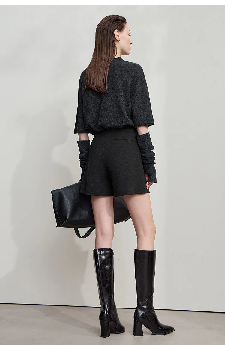 AMII 2025 Autumn Concise for Loose Casual Wide-leg Female pants Elegant Office Lady Simple  Shorts Bottoms 12523083