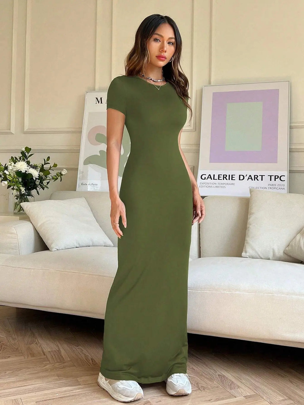 Short-sleeved Solid Color Slim Sexy Waisted Spring And Summer Temperament Dress Women's Round Neck Elegant Long Dress For Dinner