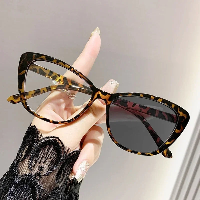 New Trendy Photochromic Glasses Men Women Fashionable Cat Eye Myopia Glasses Vintage Retro Minus Diopter Eyewear 0-1.0-4.0