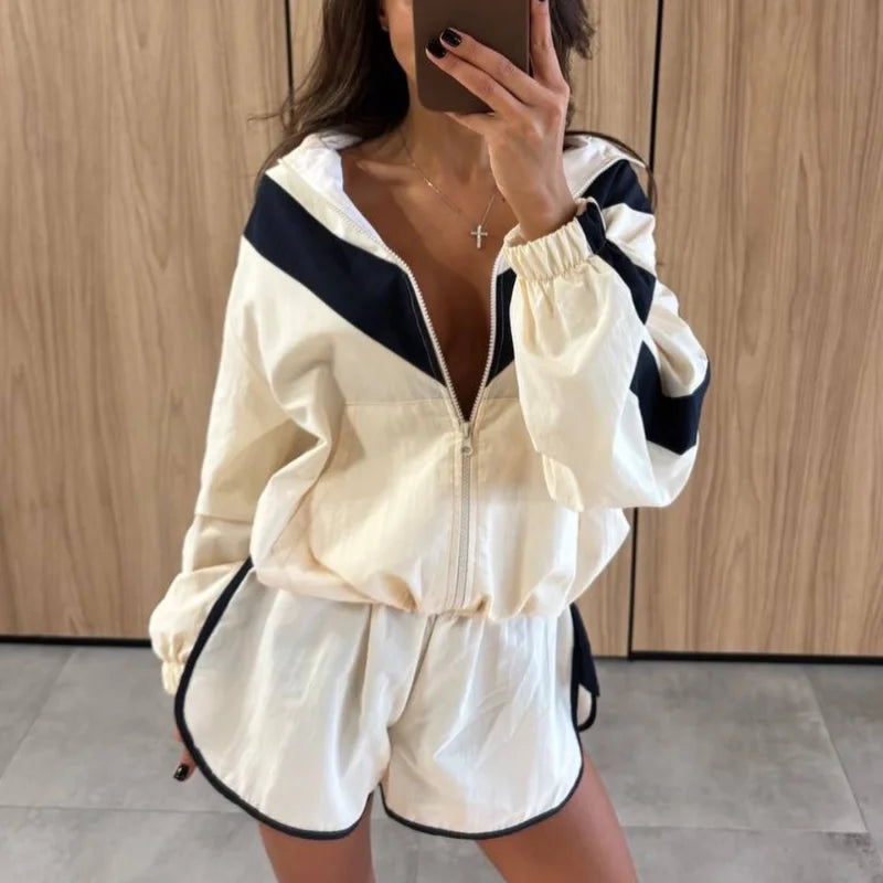 Fashion Contrast 2 Piece Short Set Women's Stand Collar Zip Lightweight Jacket Loose Mini Shorts 2026 New Lady Casual Outfit