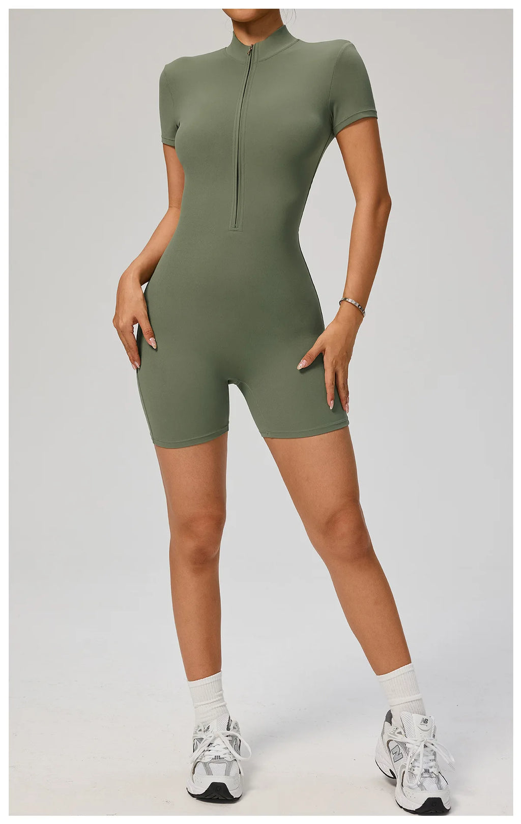 SOISOU Zipper Jumpsuit Women Short Sleeves Clothing Sportswear Woman Gym Yoga Sport Sets Nylon Workout Sets Women Tracksuit