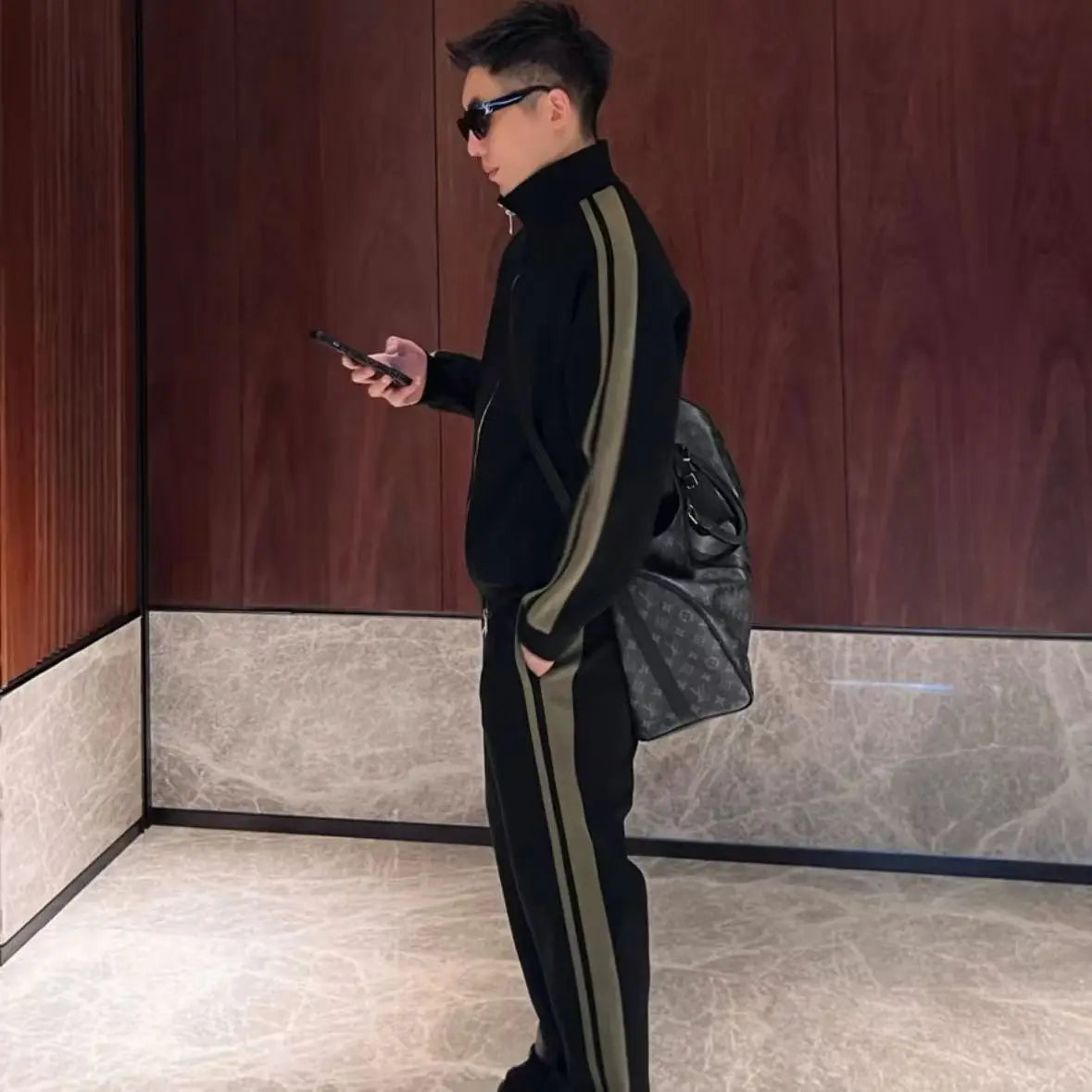 Autumn warm sports Men Sets suit for men zipper stand-up collar cardigan jacket straight leg sweatpants two-piece set