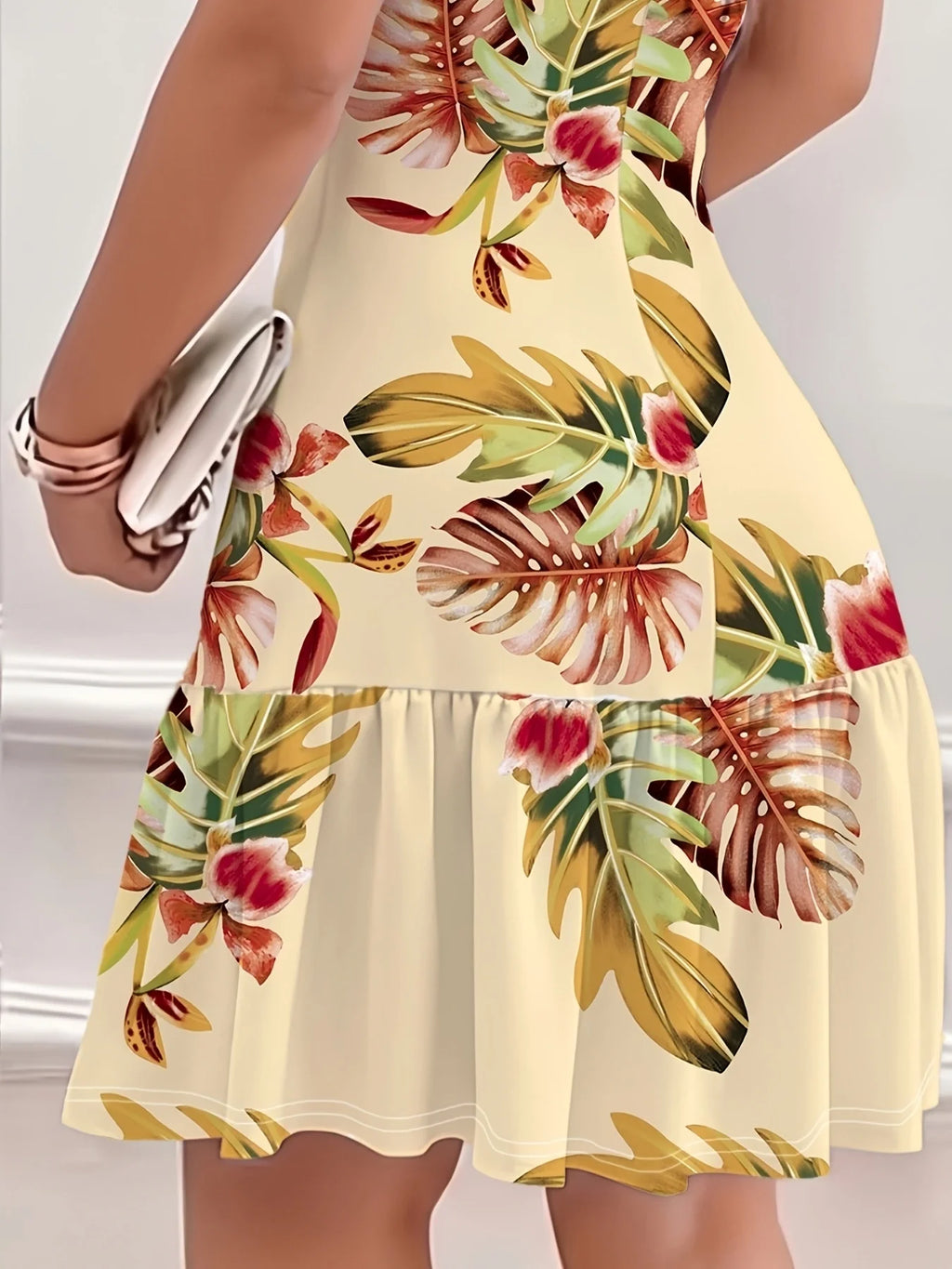 Summer Bohemian Style Loose Tropical Print Round Neck Short Sleeve Dress Comfortable Holiday Dress