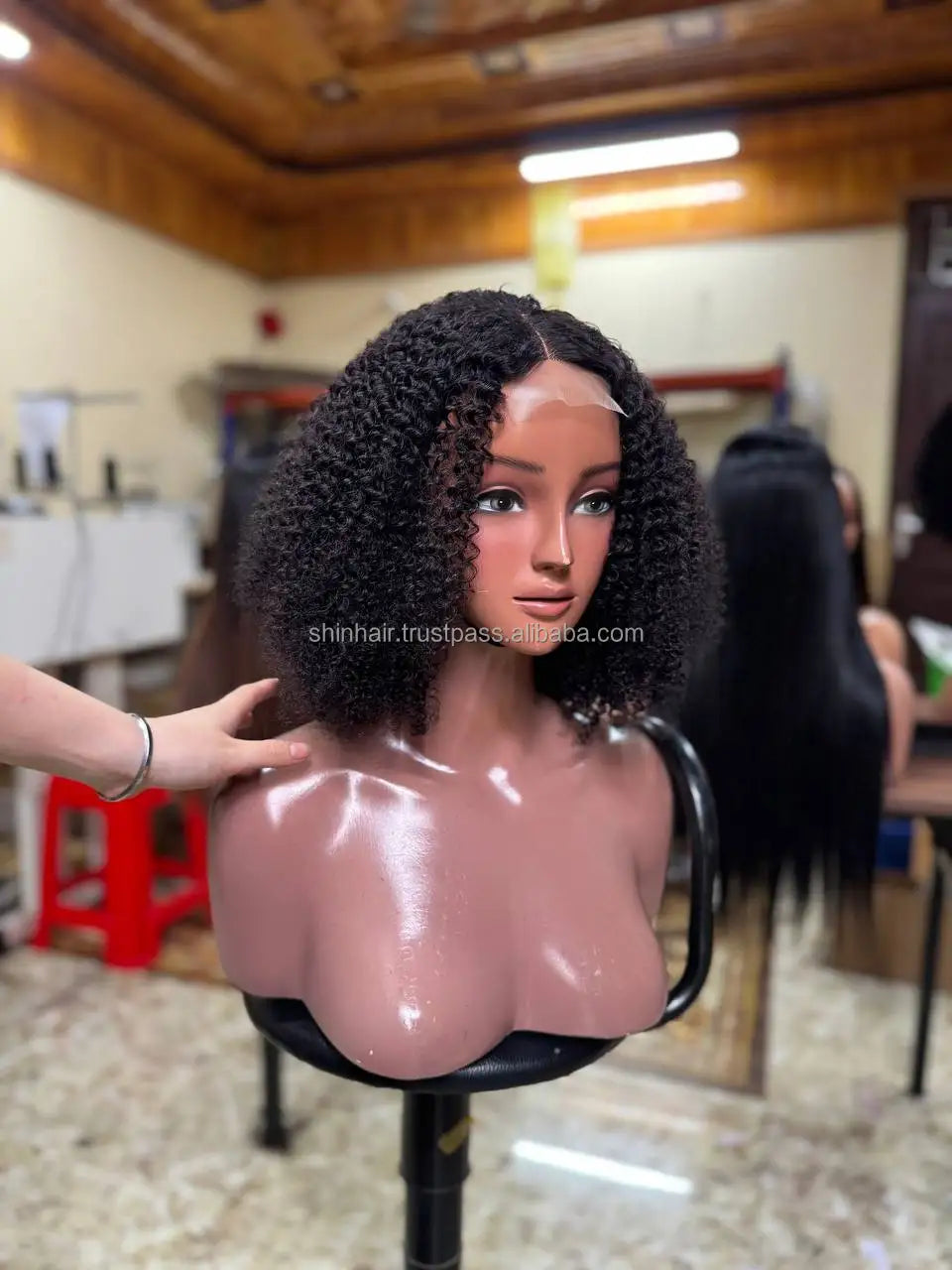 Wholesale Virgin Hair Kinky Curly Short Bob for Cut Wigs with Cuticle Aligned Human Hair Transparent Lace for Black Women