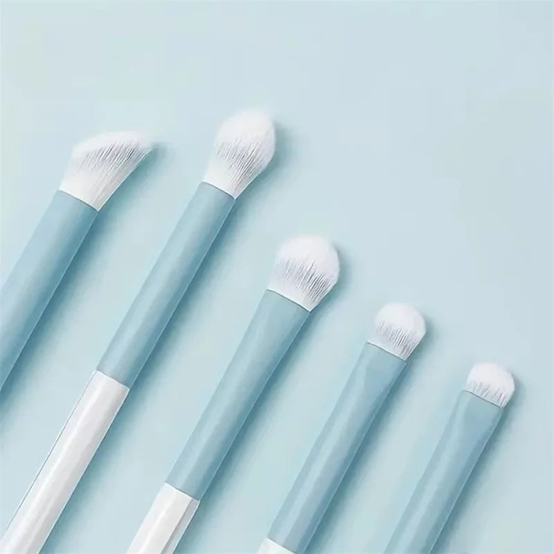 12pcs Makeup Brushes Set Portable Foundation Powder Blending Blush Concealer Synthetic Fiber Bristle Brush Blending Makeup Brush