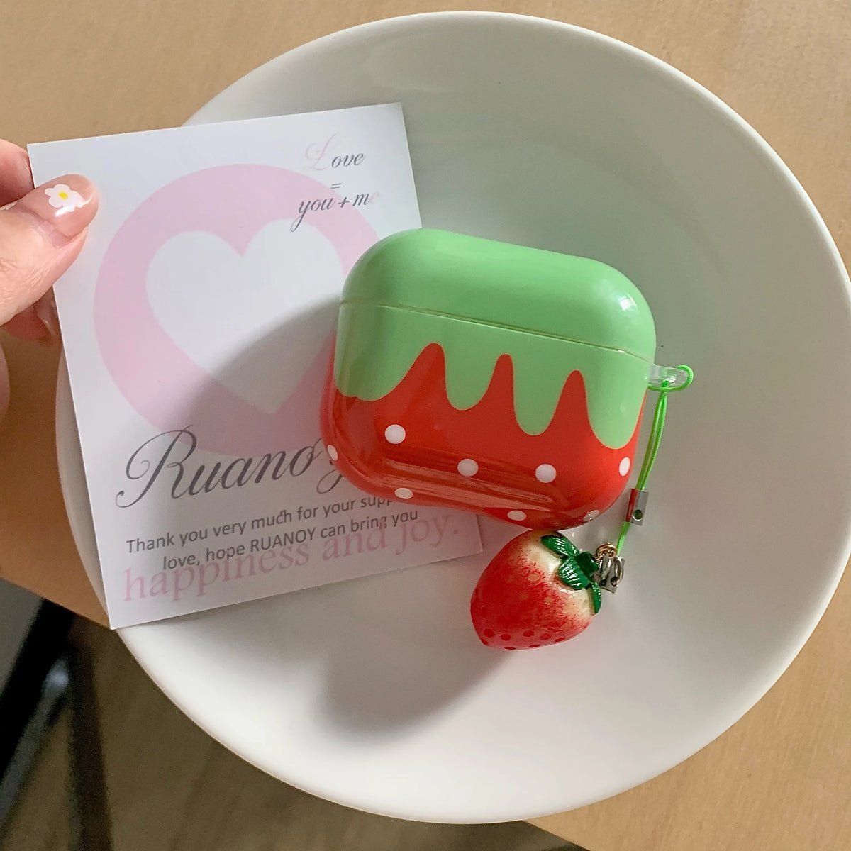 Cute Lovely White Polka Point Red Strawberry Glossy Earphones Cover Case for AirPods 1 2 3 4 5 Pro 2 Pro 3 with Charm Pendant