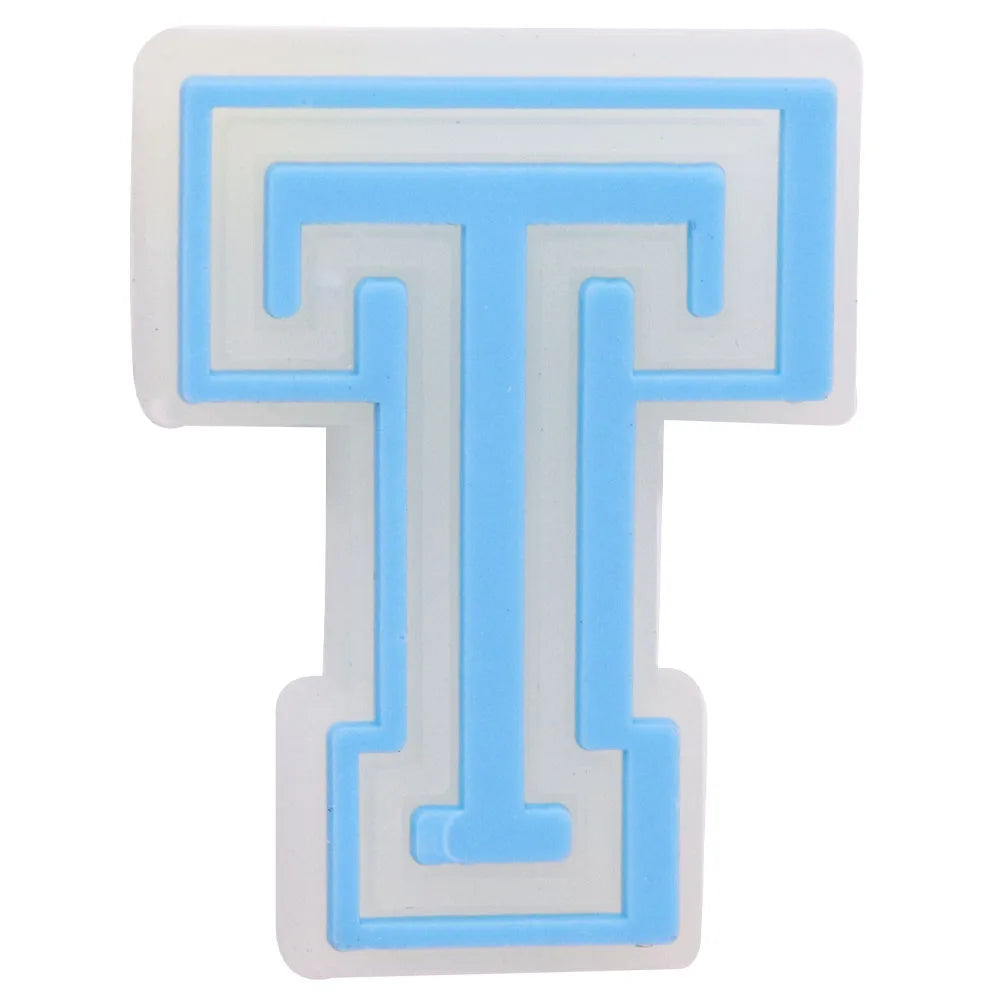 1PCS Cute Cartoon Kawaii Colorful Letter PVC Shoe Charms Grow On The Night Luminous Alphabet Sandals Shoes Decoration Kid Gft