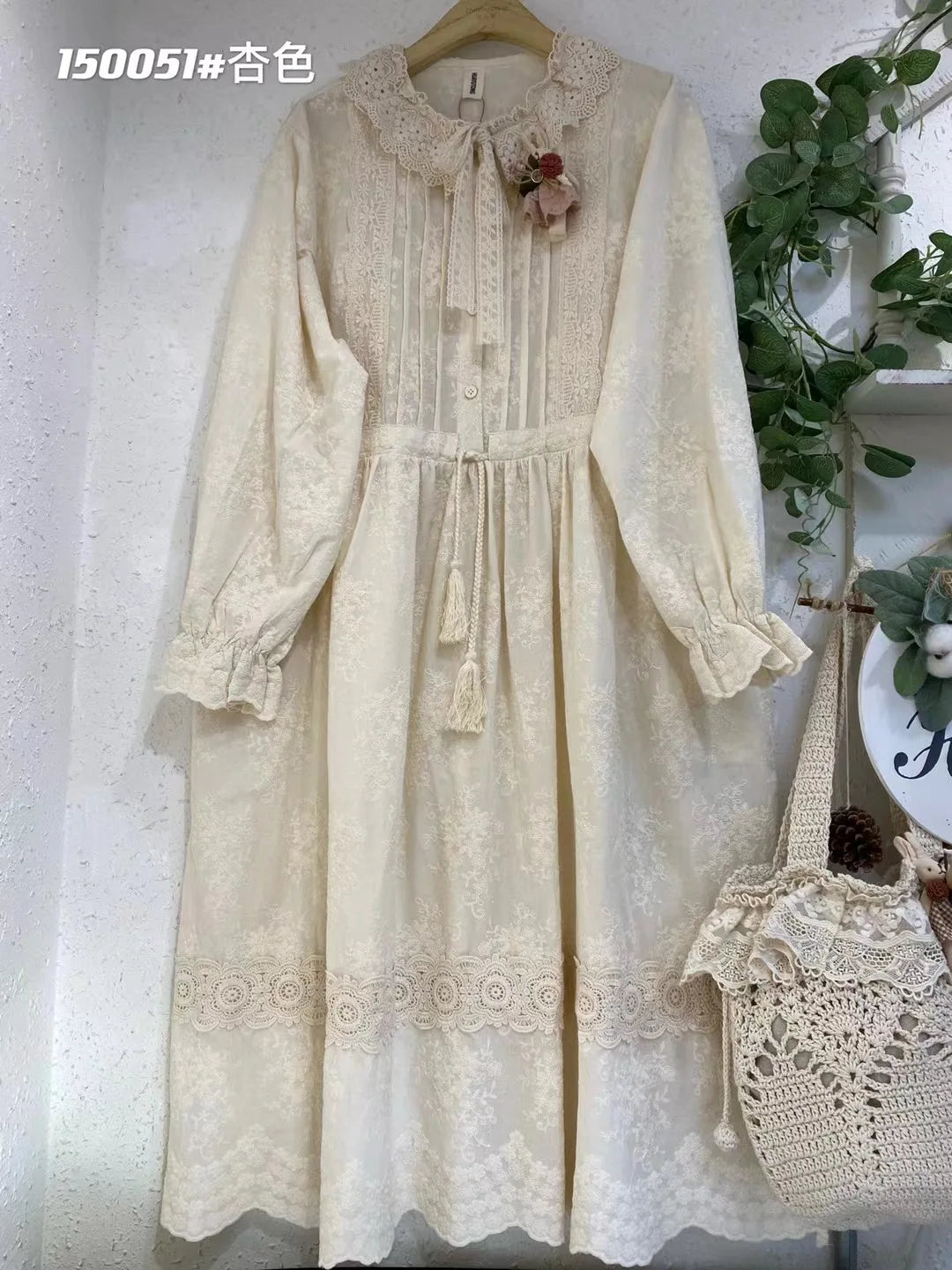 Vintage Embroidery Long Sleeve Cotton Linen Dresses Women Japanese Mori Girl Ruffled Lace Collar Loose Midi Dress Casual Vestido