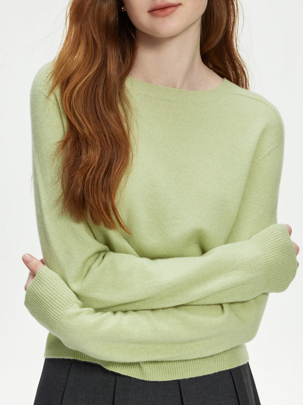 FSLE 100% Wool Seamless One-piece Knit Shirt Sweater For Women Autumn Winter New Design Wool Crew Neck Versatile Casual Sweater