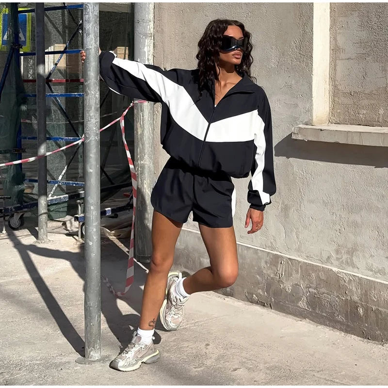 Fashion Color Block 2 Piece Tracksuit Women's Stand Collar Zip Lightweight Jacket Loose Mini Shorts 2026 New Lady Casual Outfit