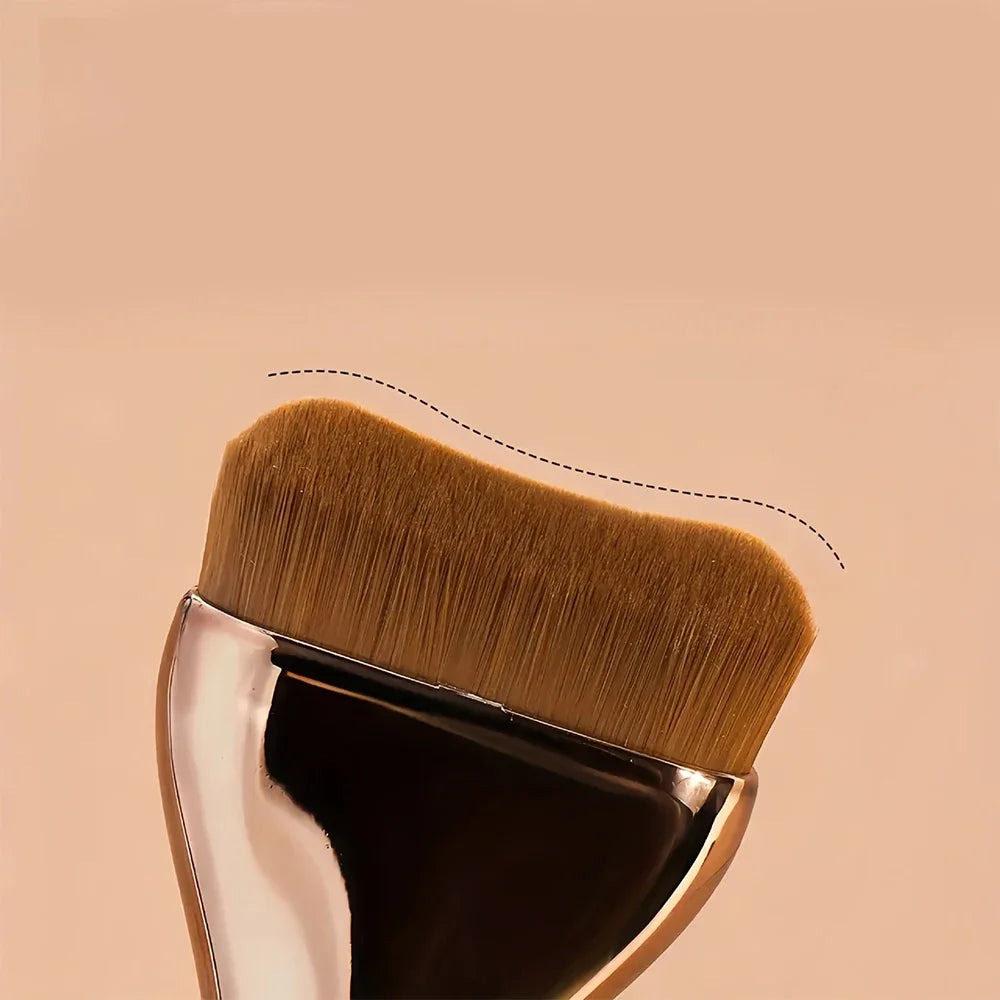 Professiona Makeup Brush Curved Soft Bristle Foundation Brush For Even Application Travel-Friendly Makeup Tools