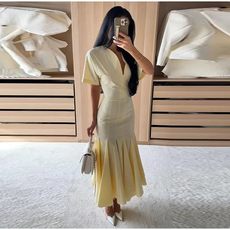 Elegant Pleated Waist-cinching Long Dress Women's Sexy V-neck Short Sleeve Bodycon Dresses 2026 Summer New Lady Solid Robes