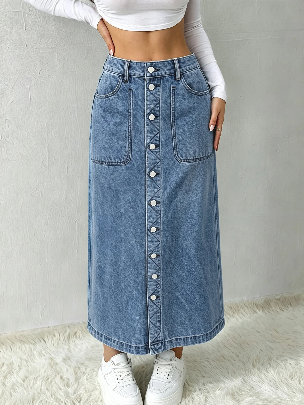 High-Waisted, Washed Blue, A-Line, Loose-Fit Casual Denim Skirt—Mid-Length, Non-Stretch, Button-Down Design