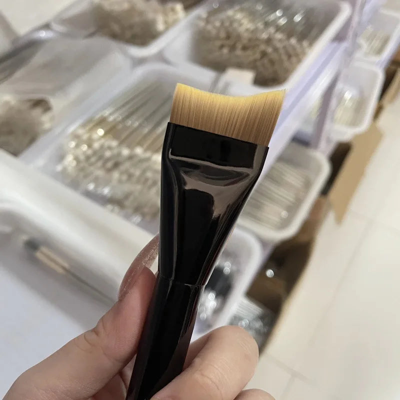 Ultra Thin Brush Make Up Brushes Eco-Friendly Makeup Brush Traceless Liquid Brushes Flat Makeup Scrub for Liquid Cosmetics