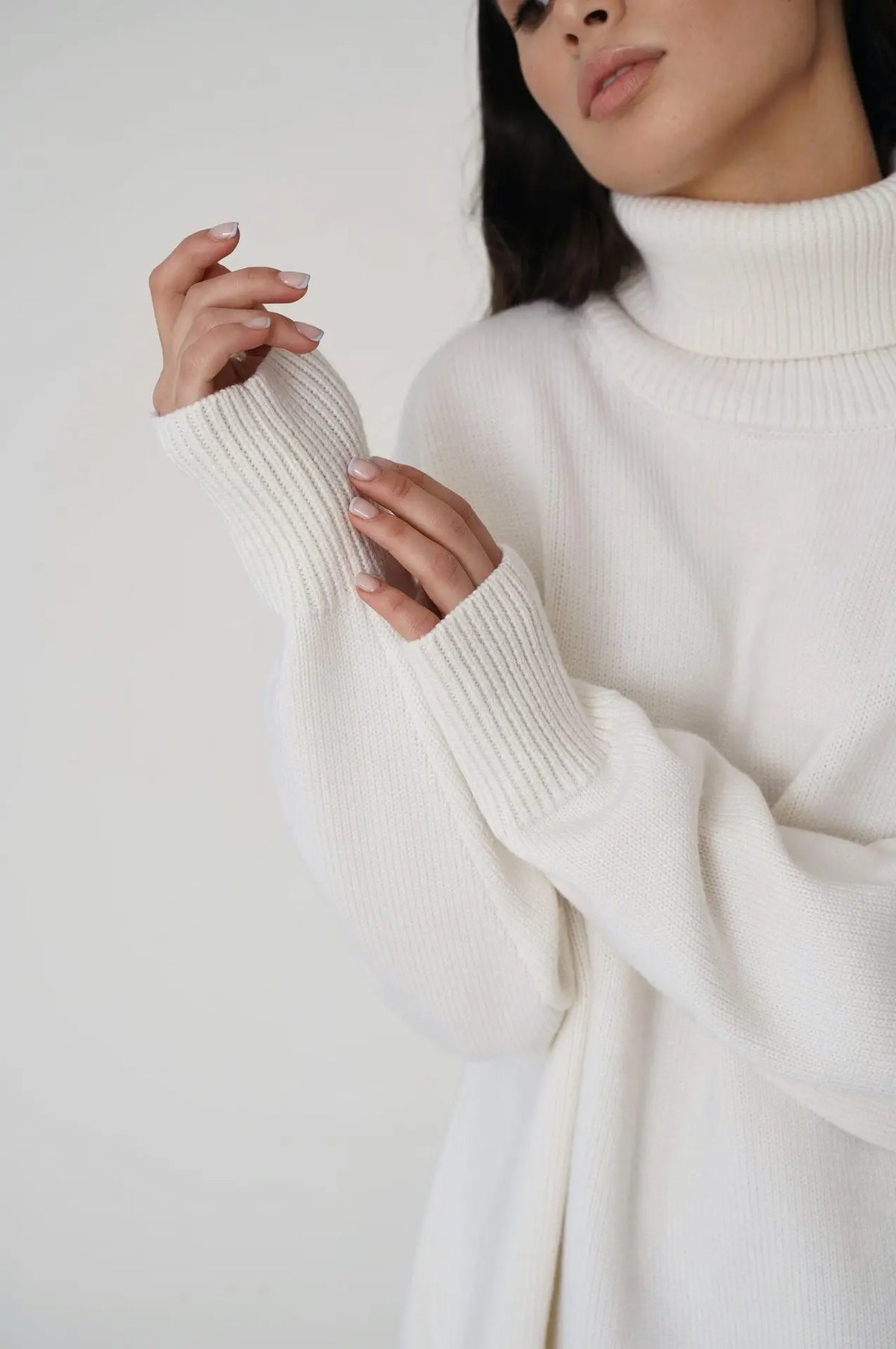 Bornladies Women Turtleneck Sweater CHIC Autumn Winter Thick Warm Pullover Top Oversized Casual Loose Knitted Jumper Female Pull
