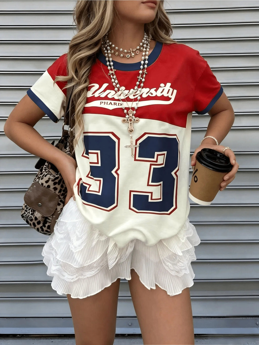 Summer women's T-shirt with digital prints lightweight and breathable suitable for casual sports and outdoor activities