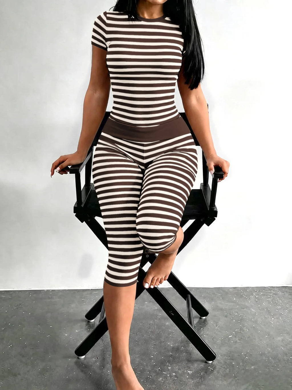Stylish Lady Striped Two Piece Set Women Short Sleeve Top And Capri Leggings Bodycon Casual Home Workout Loungewear Fitness Suit
