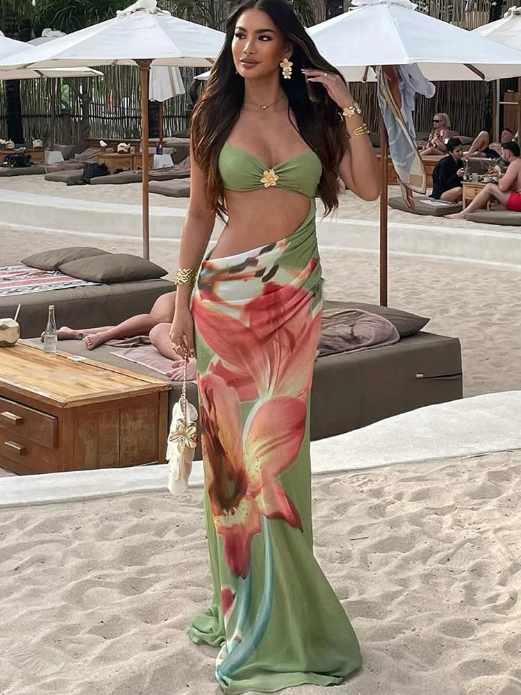 Nibber Elegant Vacation Long Dress Woman Metal Decoration Floral Print Low-Neck Hollow Navel Exposed Design Beach Style Vestidos