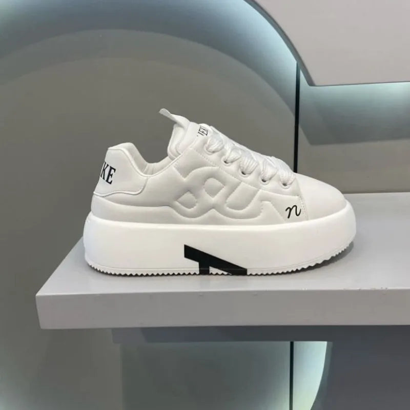 2025 Autumn New Men's Sneakers Round Head Lace-Up Casual Shoes Solid Color Fashion Platform Trend Board Shoes zapatillas hombre