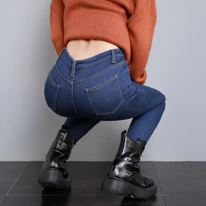 Lady Plush Thermal Jeans Winter Snow Warm Stretch Thin Jeans Women Fleece Pencil Pants Fashion Straight Leg Denim Trousers
