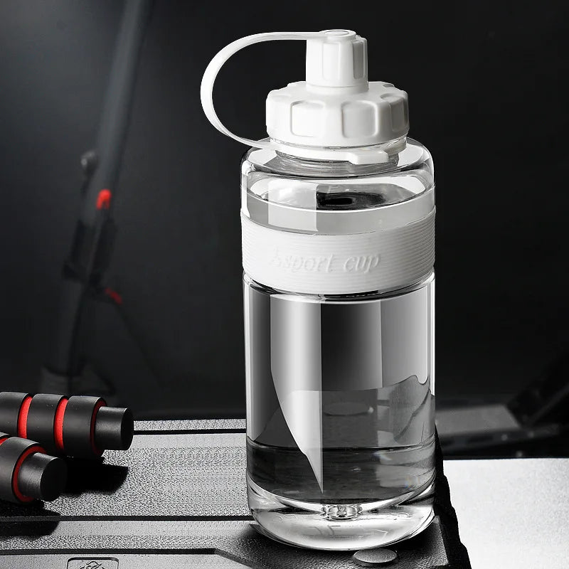Large-capacity water cup heat-resistant with straw summer outdoor portable sports water bottle fall-proof