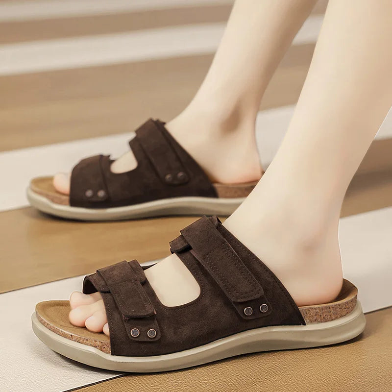 Sandals Breathable Soft Flat Shoes Men Slippers Breathable Casual Shoes for Men Beach Sandals Summer Fashion Shoes Luxury