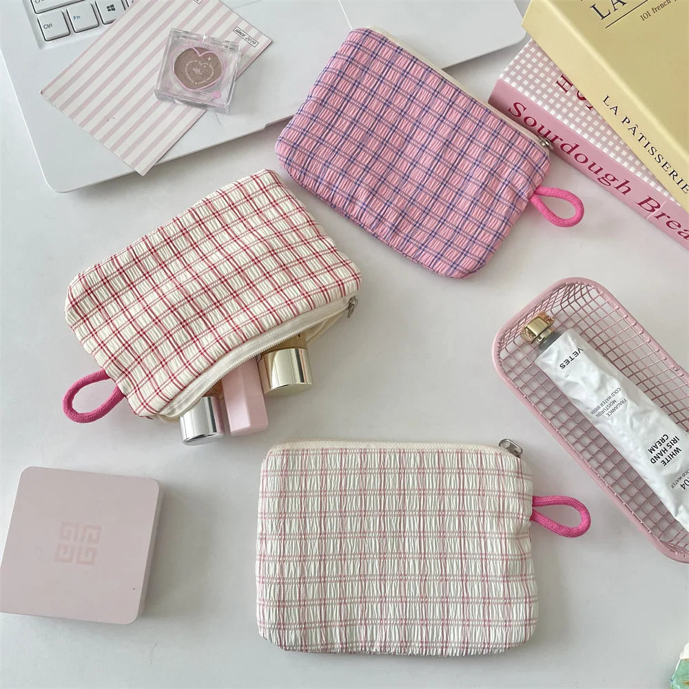 women's Coin Purses Korean Floral Countryside Style Sweet Kawaii Coin Purses Portable Lipstick ID Key Storage Bag Cosmetic Bag