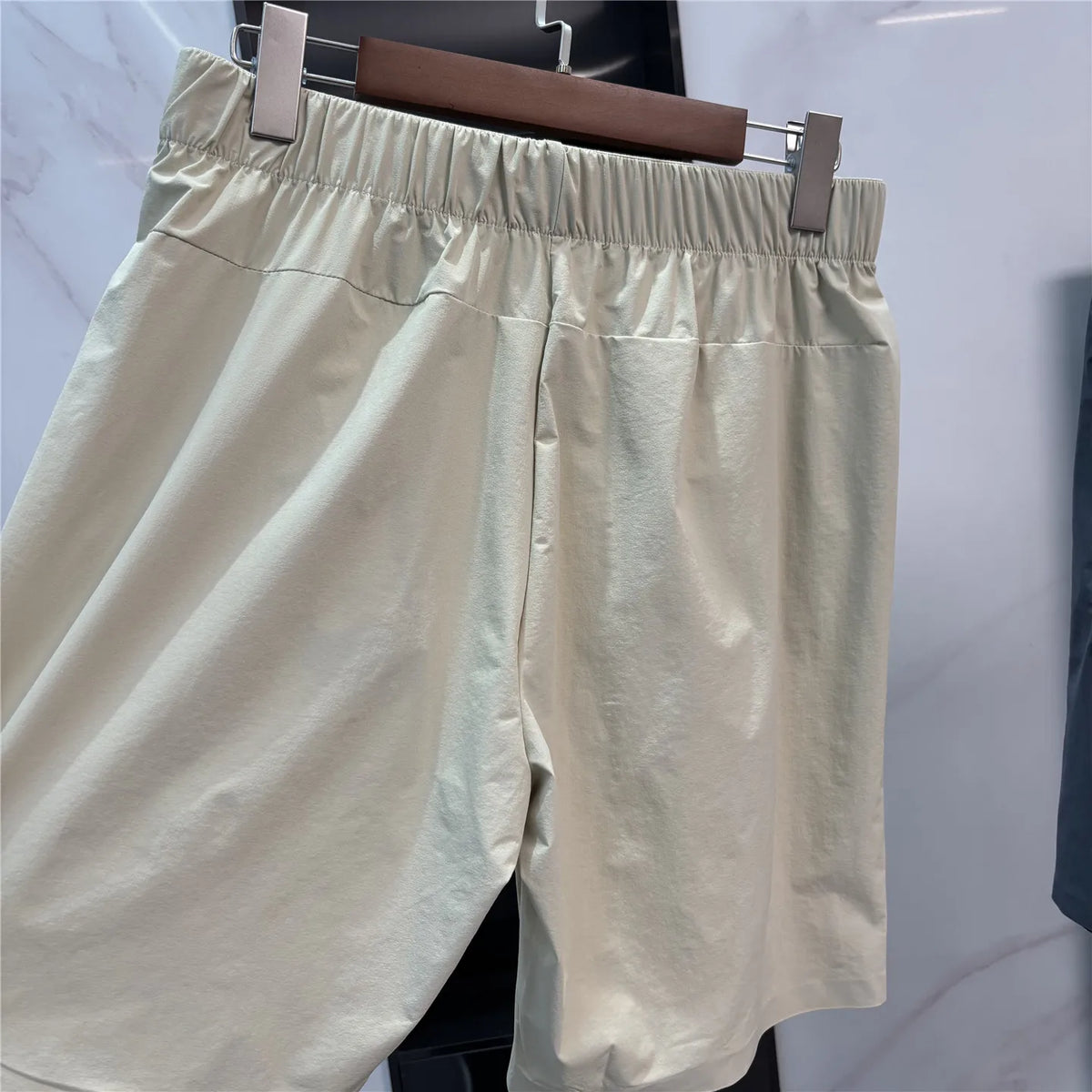Men's Outdoor Quick Dry Breathable Fabric 3D Tailored Shorts Summer Five-Quarter Pants Short Pants Comfortable Lightweight