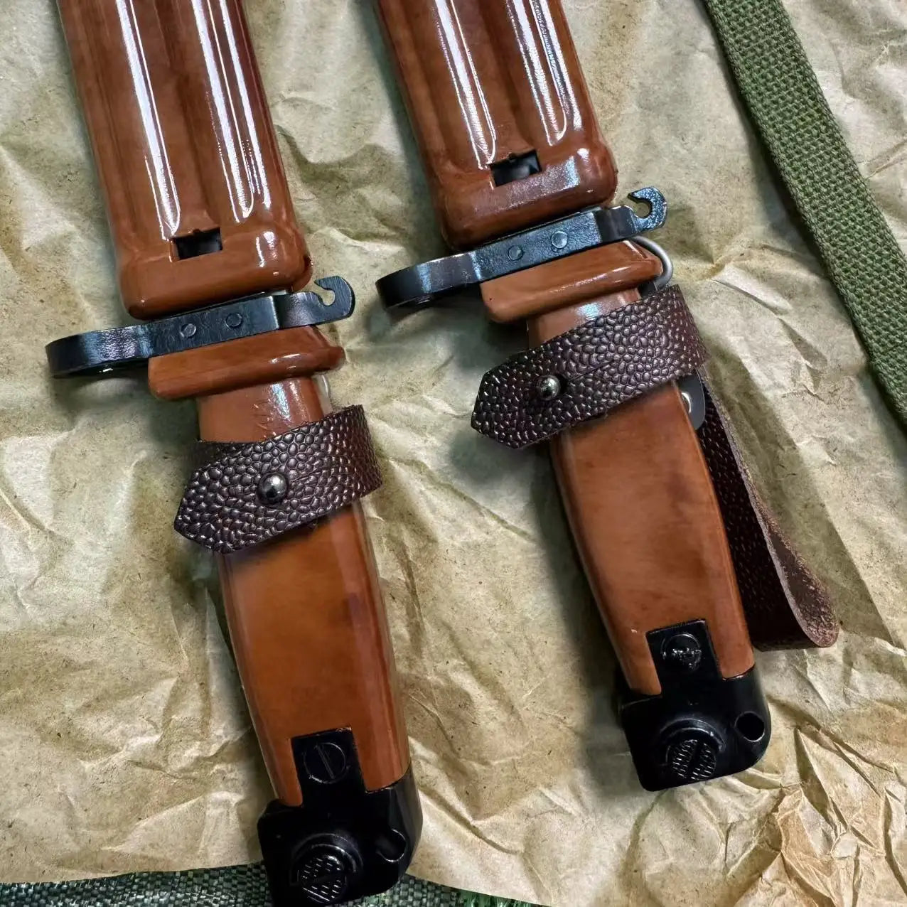 6H4 Classic Collector's Edition Outdoor Multi-functional Tool - Portable Survival and Camping Gear
