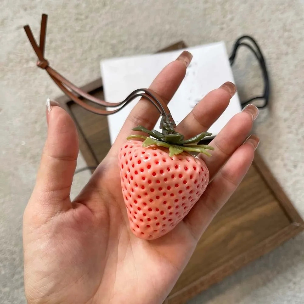 Funny Waterproof Strawberry Key Ring Elegant Alloy Versatile Bag Charm Handmade Vivid Red Resin Fruit Pendant Girls