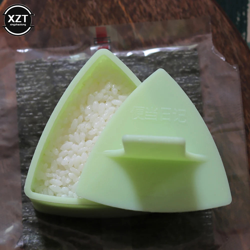 1Pc Triangular Plastic DIY Sushi Rice Ball Maker Mould Onigiri Mold Set Kitchen Gadgets Stuff Japanese Kitchen Bento Accessories