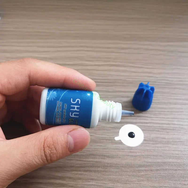 5ml Korean Original Sky Glue S Plus Black Red Blue White Cap Lash Adhesive Low Irritation Quick Drying Eyelash Extension Glue