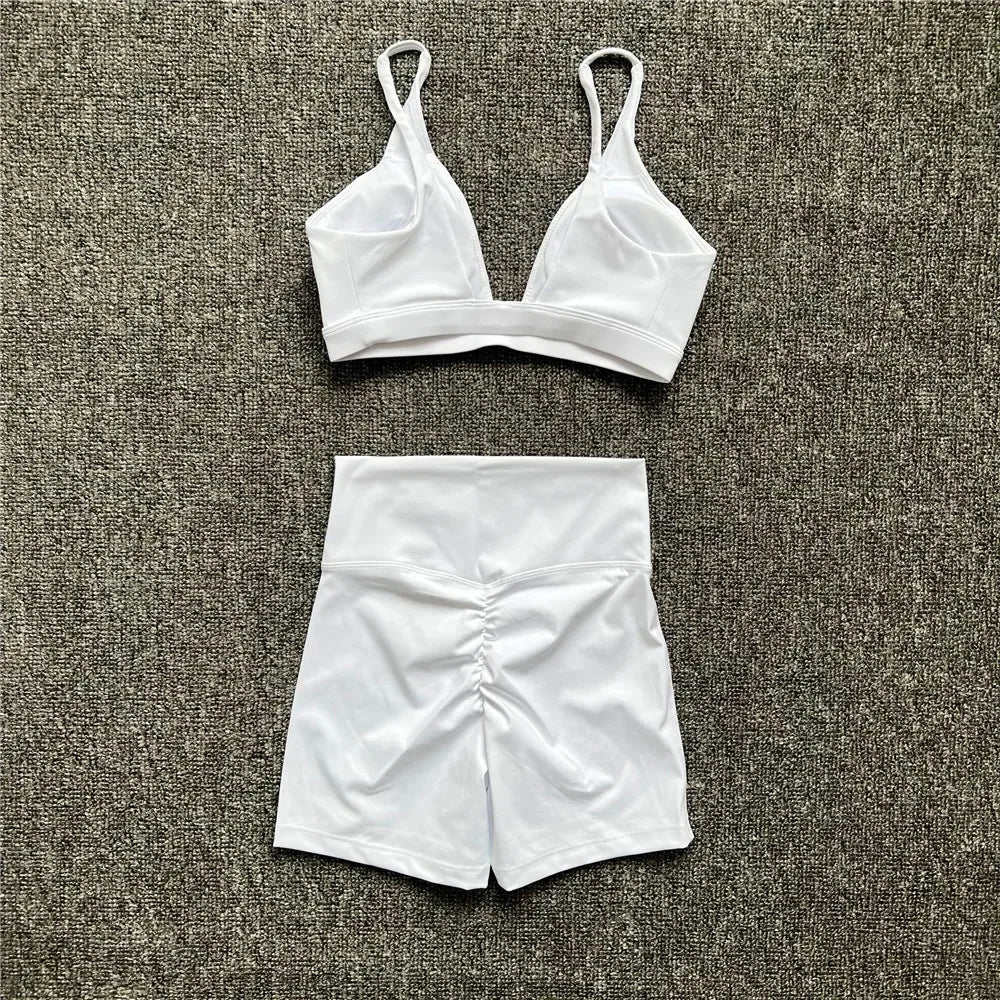 2PCS Nude Deep VNeck Sport Bra Women Yoga Sets Workout Gym Scrunch High Waist Fitness Push Up Shorts Running Avtive Suit XP187