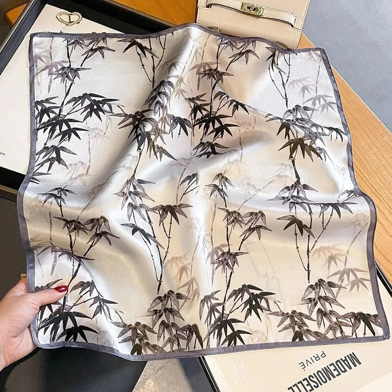 Nature Silk Neck Scarves Lady Foulard Lovely Strawberry Print 100% Real Silk Square Scarf for Women Bag Ribbon Hairband Kerchief