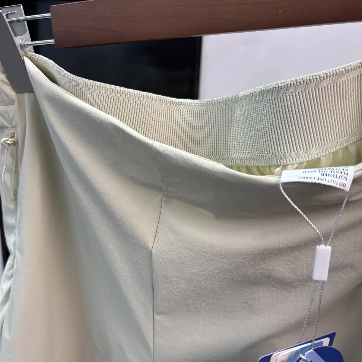 Men's Outdoor Quick Dry Breathable Fabric 3D Tailored Shorts Summer Five-Quarter Pants Short Pants Comfortable Lightweight