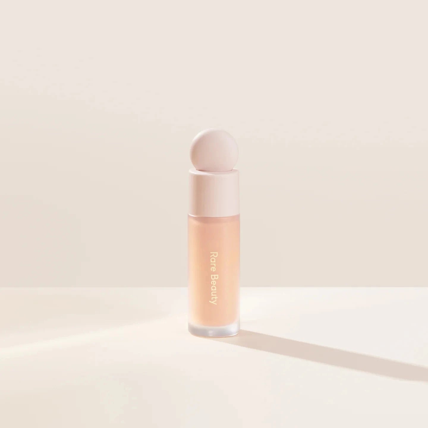Rare Beauty Moist Hydrating Foundation Natural-Looking Moisturizing Lightweight Makeup Easy Use Waterproof Makeup for Beginners