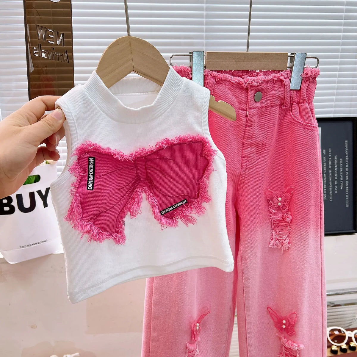 2025 Summer New Girls Clothing Set Bow Sleeveless Vest+Butterfly Decoration Gradient Ripped Jeans 2Pcs For 3-8Y Fashion Outfit