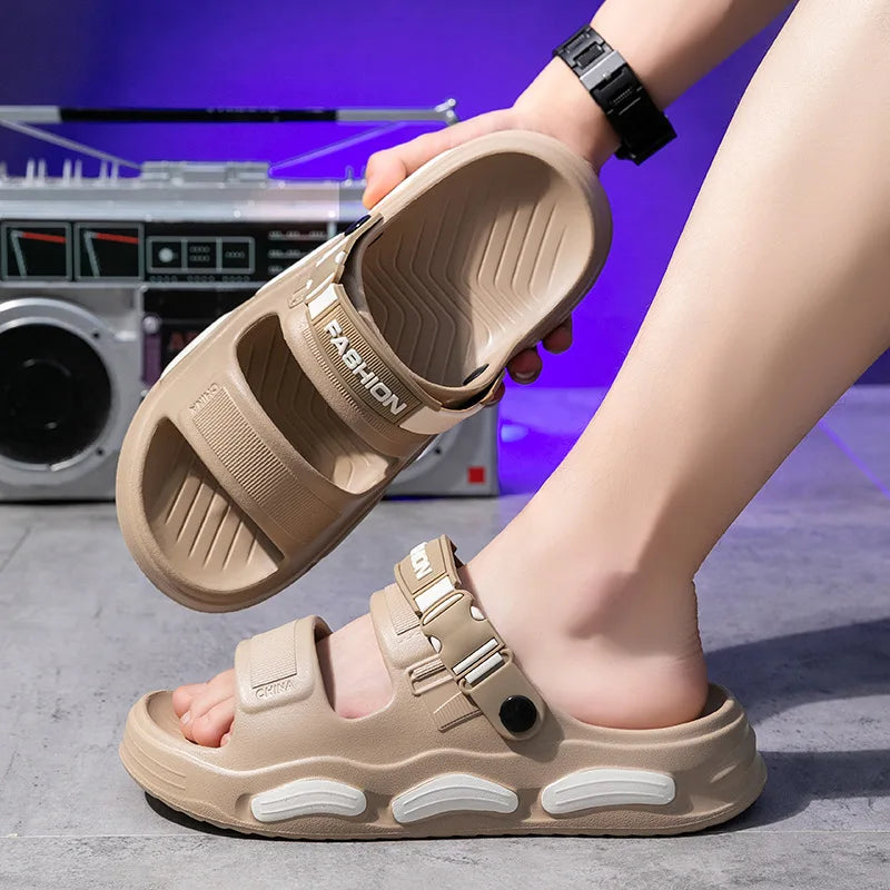 New lightweight and soft cloud like men's sandals and slippers for summer outings, durable and thick soled, anti slip