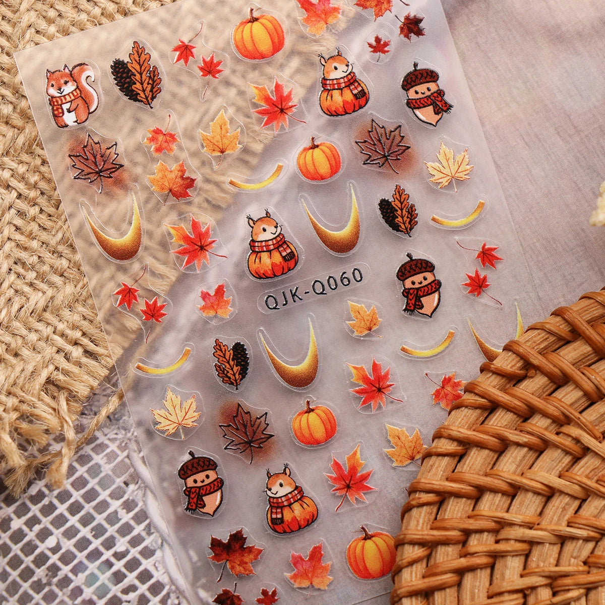 5pcs Autumn Maple Animals 3D Nail Art Stickers Squirral Ginkgo Fall Leaves Fox Bears Honey Pattern Nail Decal DIY Manicure Decor