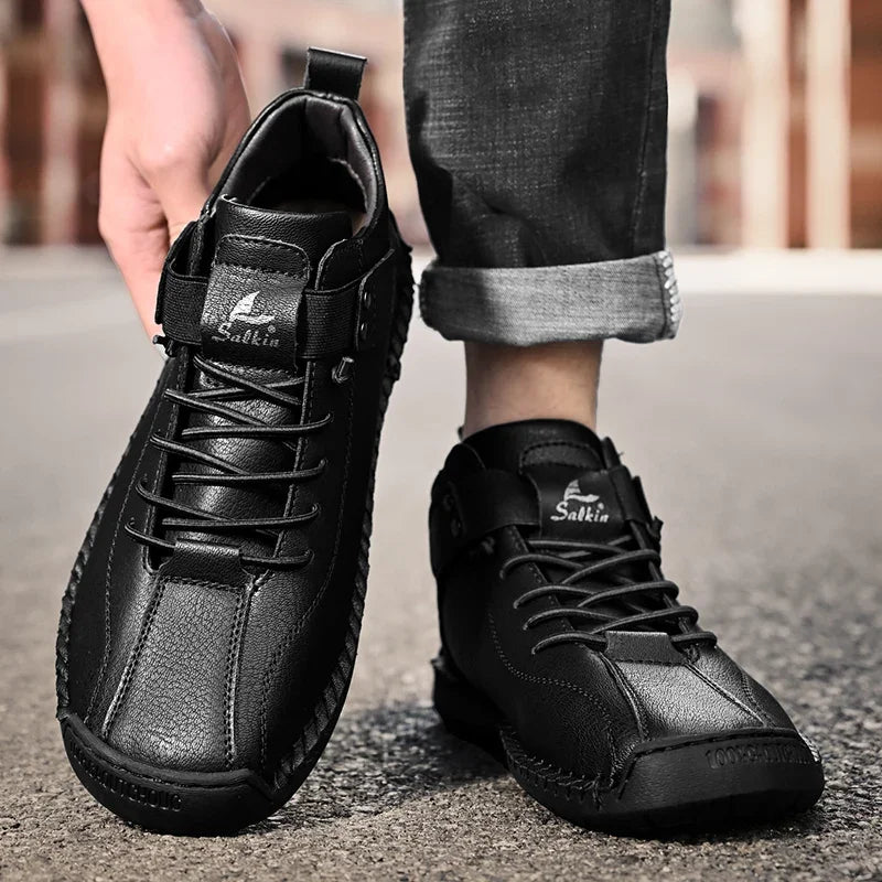 New Leather Casual Men Shoes Design Sneakers Man Breathable Leather Shoes Outdoor Men Ankle Boots