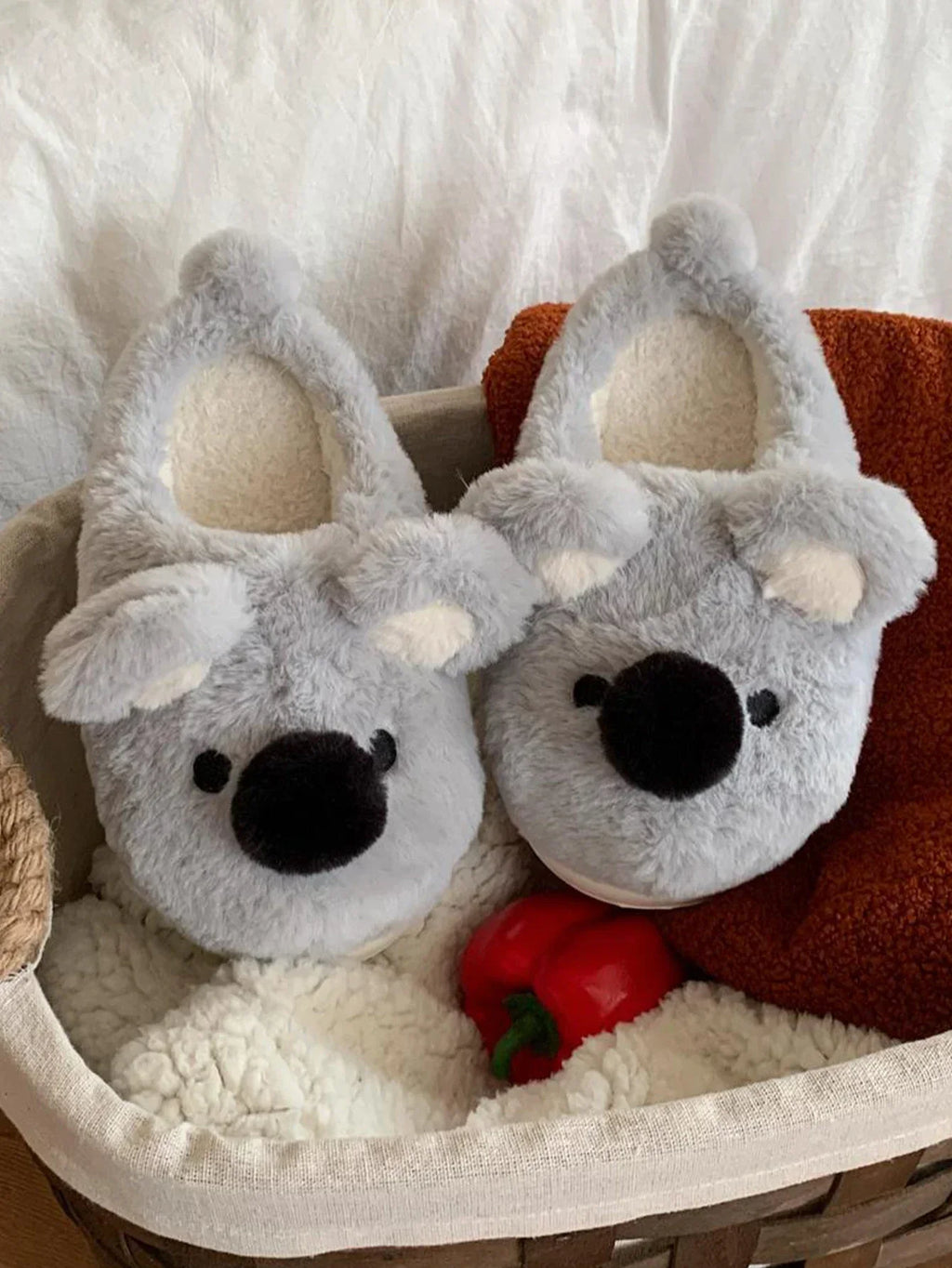Women Winter new three-dimensional koala design Slippers Casual Soft Heel Platform Fur Warm Indoor Comfortable Man Home Slippers
