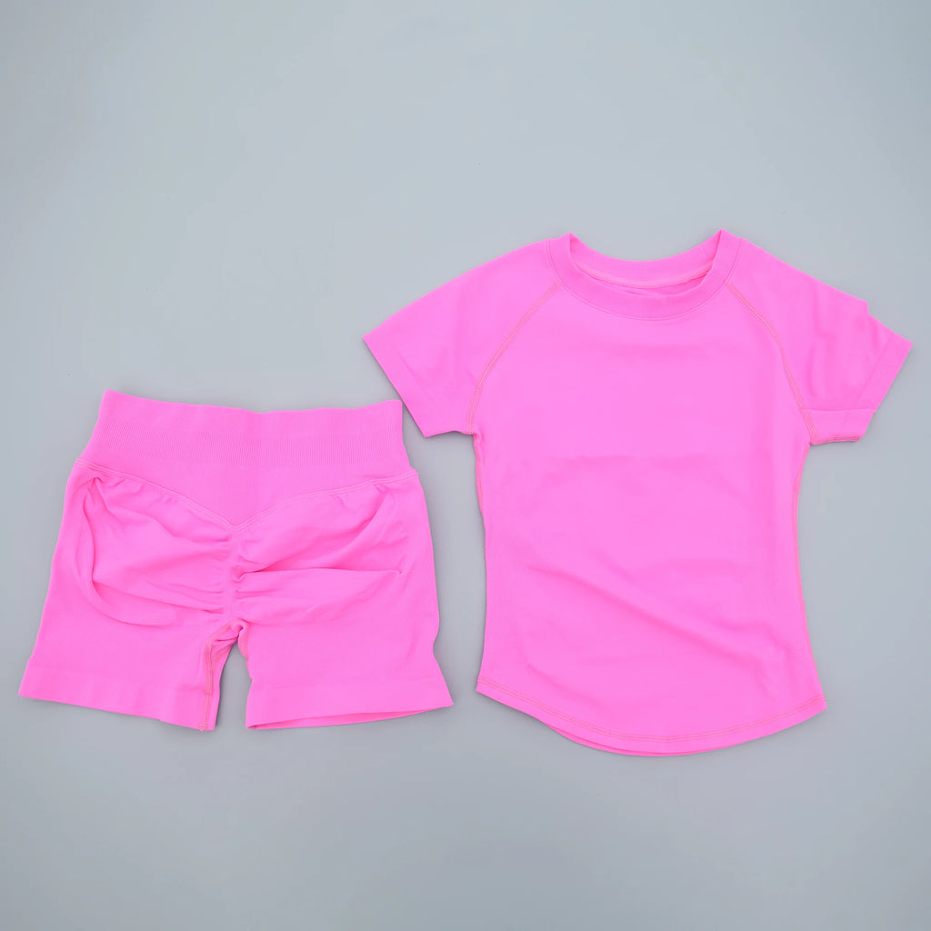 SWEAT UNDFYNE 2 Pieces Sports Sets Short Sleeve Seamless Yoga Top Fitness Set Women Workout Running Sports Shorts Gym Suit