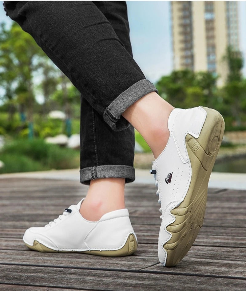 New Men's Shoes Leather Womens Loafers Soft Sole Comfortable Outdoor Walking Shoes Low Top Breathable Women Men Sneakers Zapatos