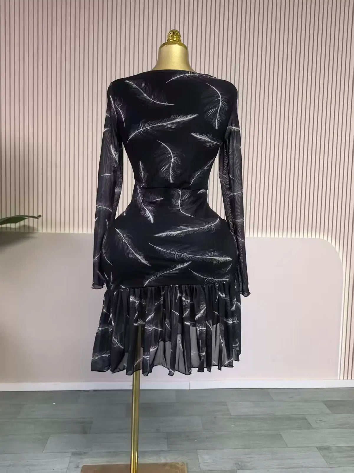 CM.YAYA Women Full Sleeve Print Stacked Ruffles Bodycon Mini Dress Fall Evening Birthday Vacation Party Vestidos Sexy Dresses