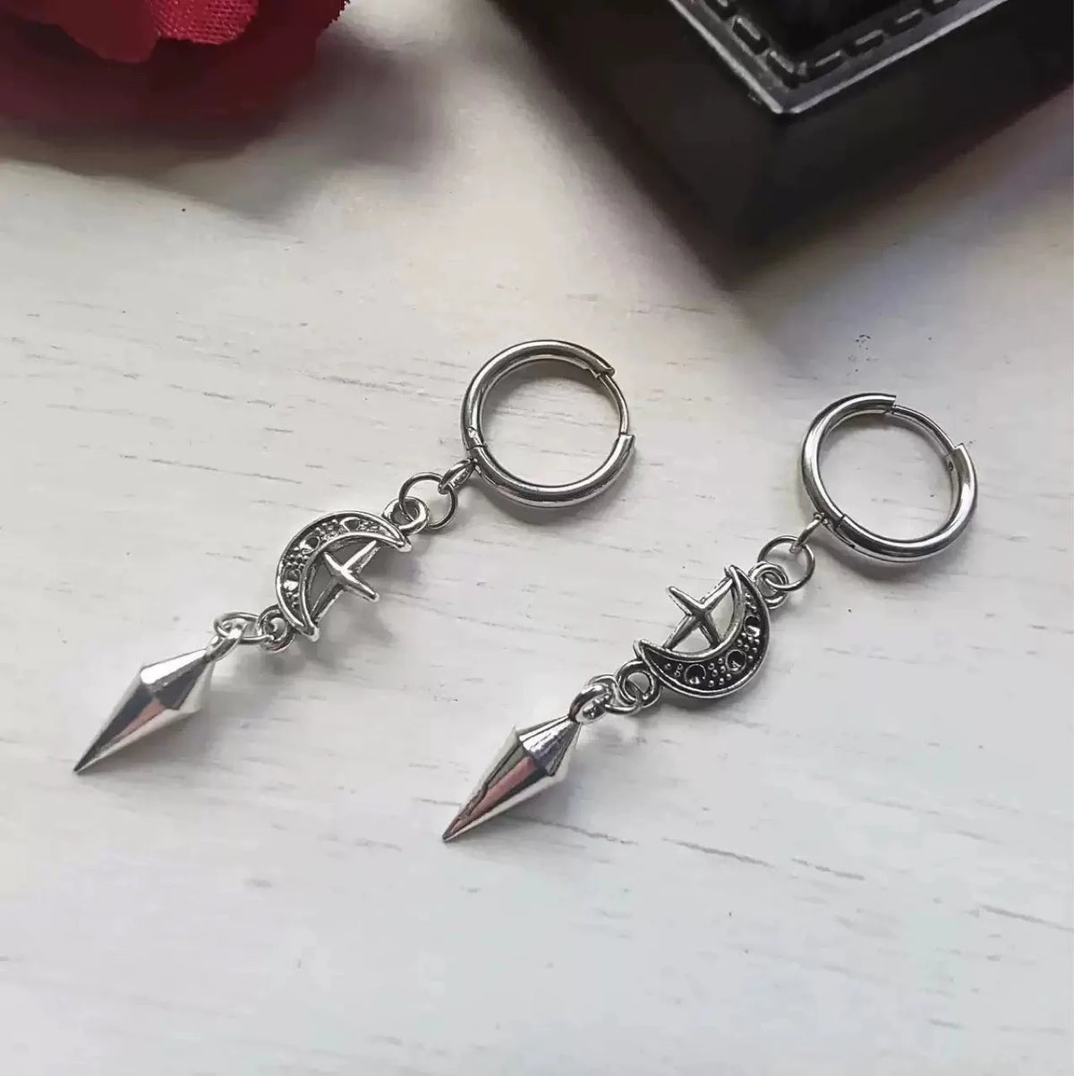 1 Pair of Punk Rock Stainless Steel Pointed Star and Moon Earrings, Suitable for Women to Wear Gothic Jewelry Accessories on a D