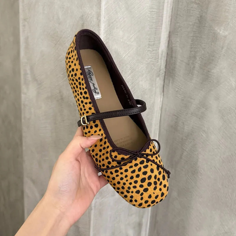 New Fashion Buckle Strap Women Mary Janes Flats Shoes Ballet Flats Female Soft Footwear Butterfly-Knot Ladies Shallow Shoes